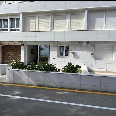 Primera Linea De Playa Cantabria Apartamento Comillas